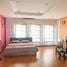 3 Schlafzimmer Reihenhaus zu verkaufen im Baan Klang Muang Urbanion Rama 9-Outer Ring, Saphan Sung, Saphan Sung, Bangkok