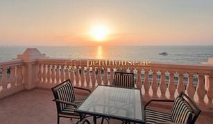 2 Bedrooms Apartment for sale in The Crescent, Dubai Raffles The Palm