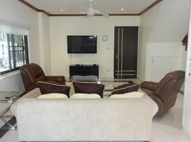 4 Schlafzimmer Villa zu vermieten im Royal Park Village, Nong Prue
