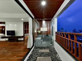 1 Bedroom Condo for rent at Centre Point Hotel Pratunam, Thanon Phaya Thai