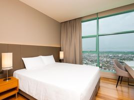 3 Bedroom Condo for rent at Chatrium Residence Riverside, Wat Phraya Krai