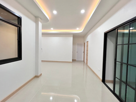 3 Bedroom House for sale in Wang Phong, Pran Buri, Wang Phong