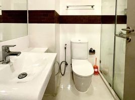 1 Bedroom Condo for rent at Ideo Verve Sukhumvit, Phra Khanong Nuea