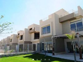 5 Bedroom Townhouse for sale at Palm Hills WoodVille, Al Wahat Road, 6 October City, Giza, Egypt
