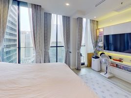 1 Schlafzimmer Wohnung zu verkaufen im Noble Ploenchit, Lumphini, Pathum Wan, Bangkok