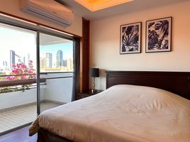 3 Schlafzimmer Wohnung zu vermieten im Esmeralda Apartments, Thung Mahamek, Sathon