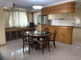 3 Schlafzimmer Appartement zu vermieten im Royal Castle, Khlong Tan Nuea