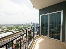 2 Bedroom Condo for rent at Supalai Park Ekkamai-Thonglor, Bang Kapi