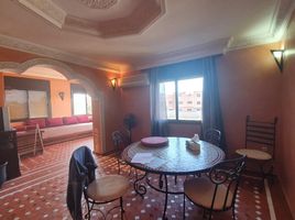 3 Schlafzimmer Appartement zu verkaufen im Coquet appartement de 3 chambres à vendre, situé dans une résidence propre et sécurisée au quartier Ain Mezouar à 2 min de Guéliz, Na Menara Gueliz, Marrakech