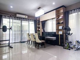 在Life Bangkok Boulevard Ramintra出售的5 卧室 屋, Khan Na Yao, 堪那耀