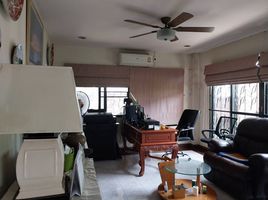 5 Schlafzimmer Haus zu verkaufen in Chatuchak, Bangkok, Chomphon