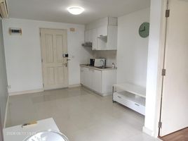 Studio Apartment for sale at The Clover, Khlong Tan Nuea, Watthana