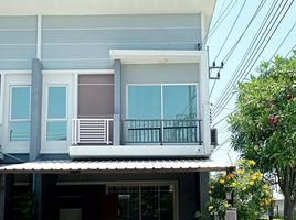 在Supalai Ville Phetkasem 69出售的3 卧室 联排别墅, Nong Khaem