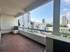 3 Schlafzimmer Wohnung zu vermieten im Neo Aree Apartment, Khlong Tan