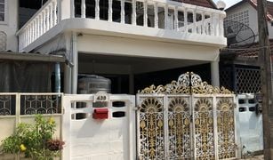 3 Bedrooms Townhouse for sale in Bang Sue, Bangkok 