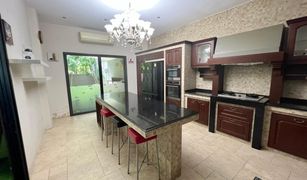 4 Bedrooms House for sale in Hua Mak, Bangkok Mantana Rama 9-Srinakarin