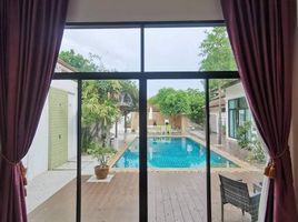 7 Bedroom House for sale at Baan Anda, Nong Prue