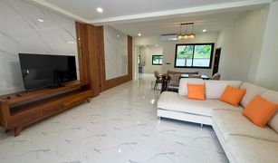 3 Schlafzimmern Villa zu verkaufen in Na Mueang, Koh Samui 