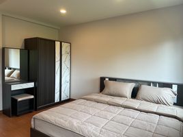 3 Schlafzimmer Reihenhaus zu vermieten in San Sai, Chiang Mai, San Phranet, San Sai