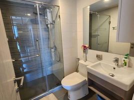 2 спален Кондо в аренду в KnightsBridge Collage Sukhumvit 107, Bang Na