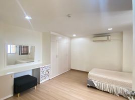 3 Schlafzimmer Appartement zu vermieten im Tai Ping Towers, Khlong Tan Nuea