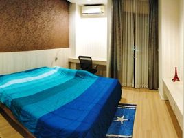 2 Schlafzimmer Wohnung zu verkaufen im Kanyarat Lakeview Condominium, Nai Mueang