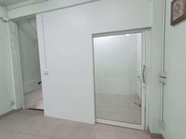  Shophouse for rent in Bangkok, Bang Rak, Bang Rak, Bangkok