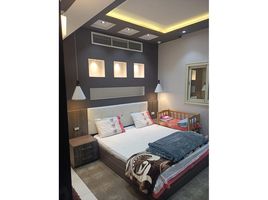2 Schlafzimmer Appartement zu verkaufen im High City, 5th District, Shorouk City