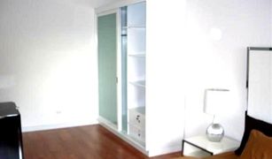 1 Bedroom Condo for sale in Phra Khanong, Bangkok Condo One Thonglor