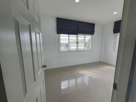 3 Bedroom Townhouse for rent at The Miracle Plus 2 Phetkasem 63, Lak Song, Bang Khae