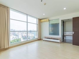 2 Bedroom Condo for sale at Rhythm Ratchada, Huai Khwang, Huai Khwang