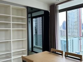 2 Bedroom Condo for rent at Siamese Surawong, Si Phraya