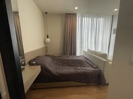 Студия Кондо в аренду в Noble Around Sukhumvit 33, Khlong Tan Nuea, Щаттхана