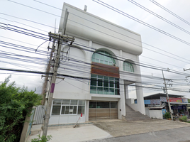 2,400 m² Office for rent in Khlong Tamru, Mueang Chon Buri, Khlong Tamru