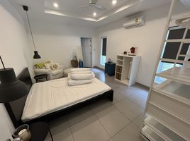 4 Schlafzimmer Haus zu verkaufen im Oasis Villas, Wang Phong