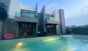 9 Bedrooms Villa for sale in Si Kan, Bangkok 