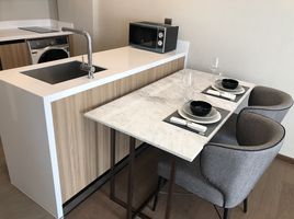 1 Bedroom Apartment for rent at Na Vara Residence, Lumphini