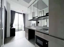 1 спален Кондо в аренду в The Crest Park Residences, Chomphon