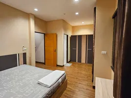 3 Bedroom House for rent at The Oriental (Regent 3), Chai Sathan, Saraphi