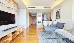 2 Bedrooms Condo for sale in Khlong Toei, Bangkok The Lakes