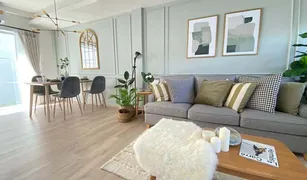 3 Bedrooms Townhouse for sale in Dokmai, Bangkok Indy 2 Bangna-Ramkhamhaeng 2