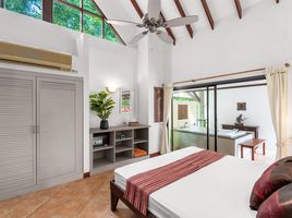 3 Schlafzimmer Villa zu vermieten im Santi Thani, Maenam