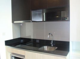 1 Bedroom Apartment for rent at Edge Sukhumvit 23, Khlong Toei Nuea