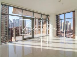 2 Bedroom Condo for sale at Boulevard Crescent 1, BLVD Crescent, Downtown Dubai