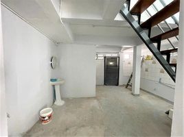 2 Schlafzimmer Haus zu vermieten in Mahanakhon Skywalk, Si Lom, Si Lom