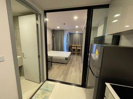 Studio Appartement zu vermieten im Soho Bangkok Ratchada, Huai Khwang