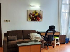 Studio Penthouse for rent at Trump Towers, Makati City, Southern District