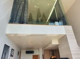 1 Bedroom Apartment for sale at The Emporio Place, Khlong Tan, Khlong Toei, Bangkok