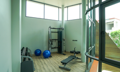 Фото 2 of the Fitnessstudio at The Gentry Phatthanakan 2