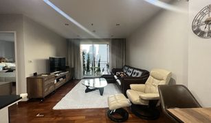 2 Bedrooms Condo for sale in Si Lom, Bangkok Baan Silom Soi 3